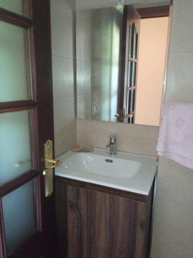 Casa con piscina al lado del mar en Viladesuso Villadesuso Exterior foto